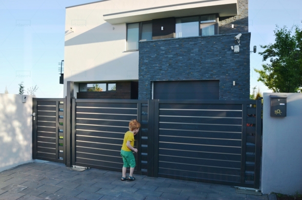 Poarta auto si pietonala din aluminiu model SUPREME Asimtetrique_DAVOS EUROPE